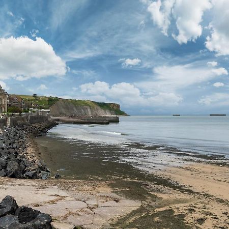 Le Studio, centre ville d'Arromanches Esterno foto